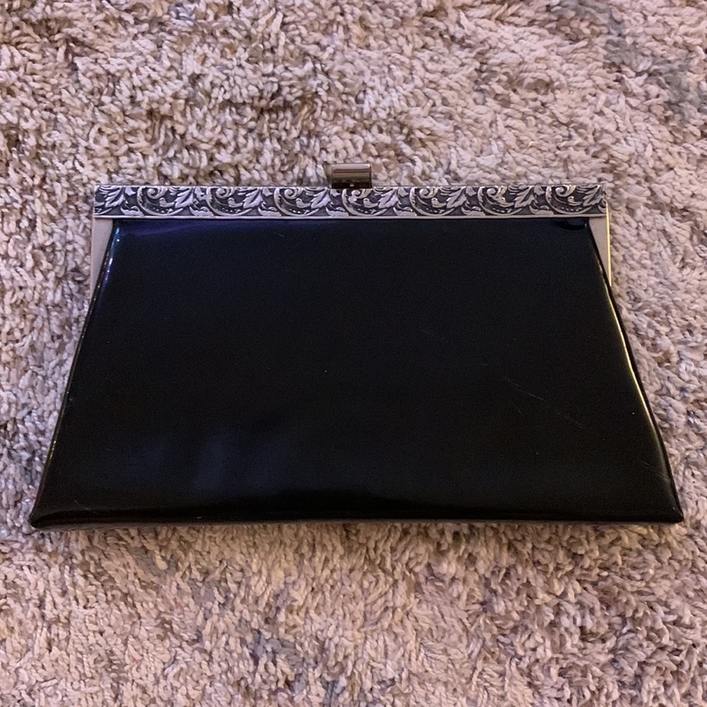 Vintage black clutch